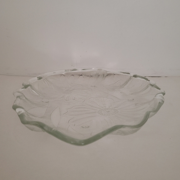 Vintage 90s Leaf Serving Dish - Picture 4 of 10